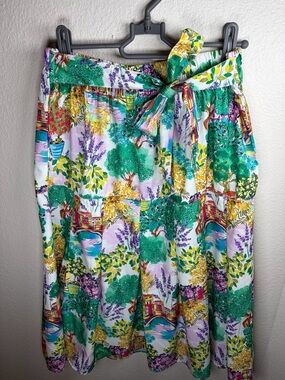 Deja Bleu Cityscape Floral Pleated Elastic Skirt and Sash Belt - Size Medium
